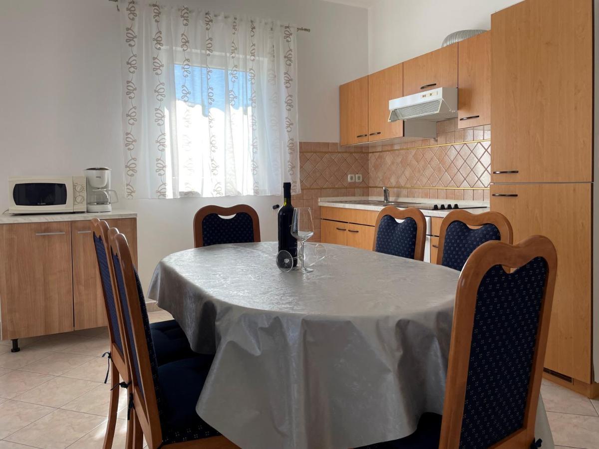Apartmani Ruzarija Rab Town Exterior photo